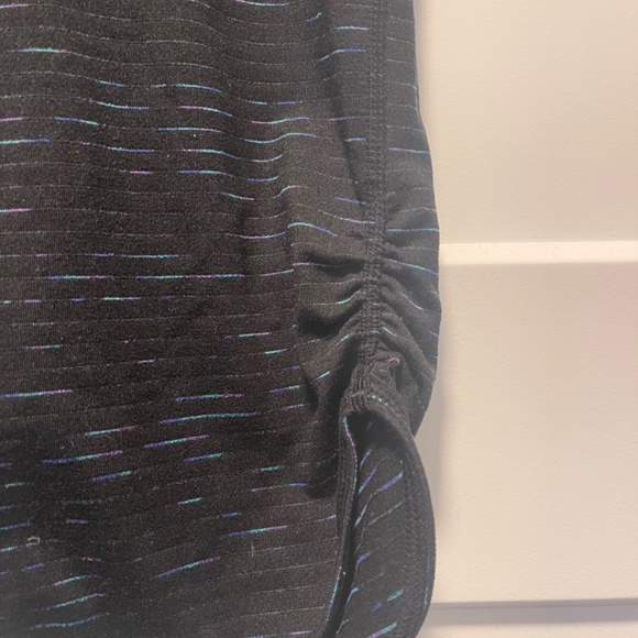 Zella 'Live In' Slim Fit Knee Shorts, black, size L - Picture 7 of 8